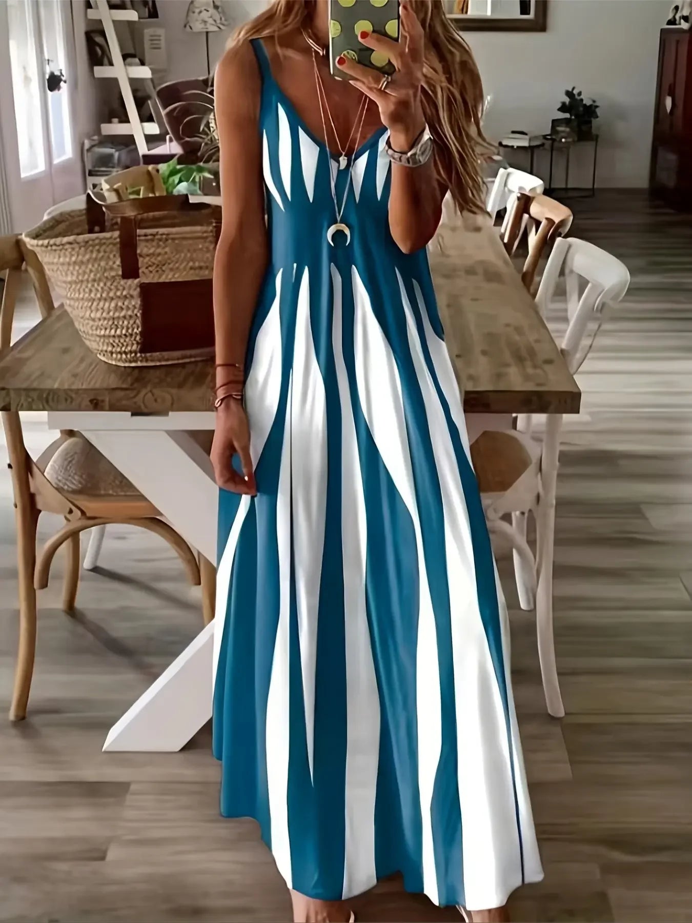 Targeted printed spring/summer new V-neck long dress